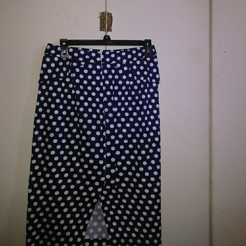 Ladies skirts
